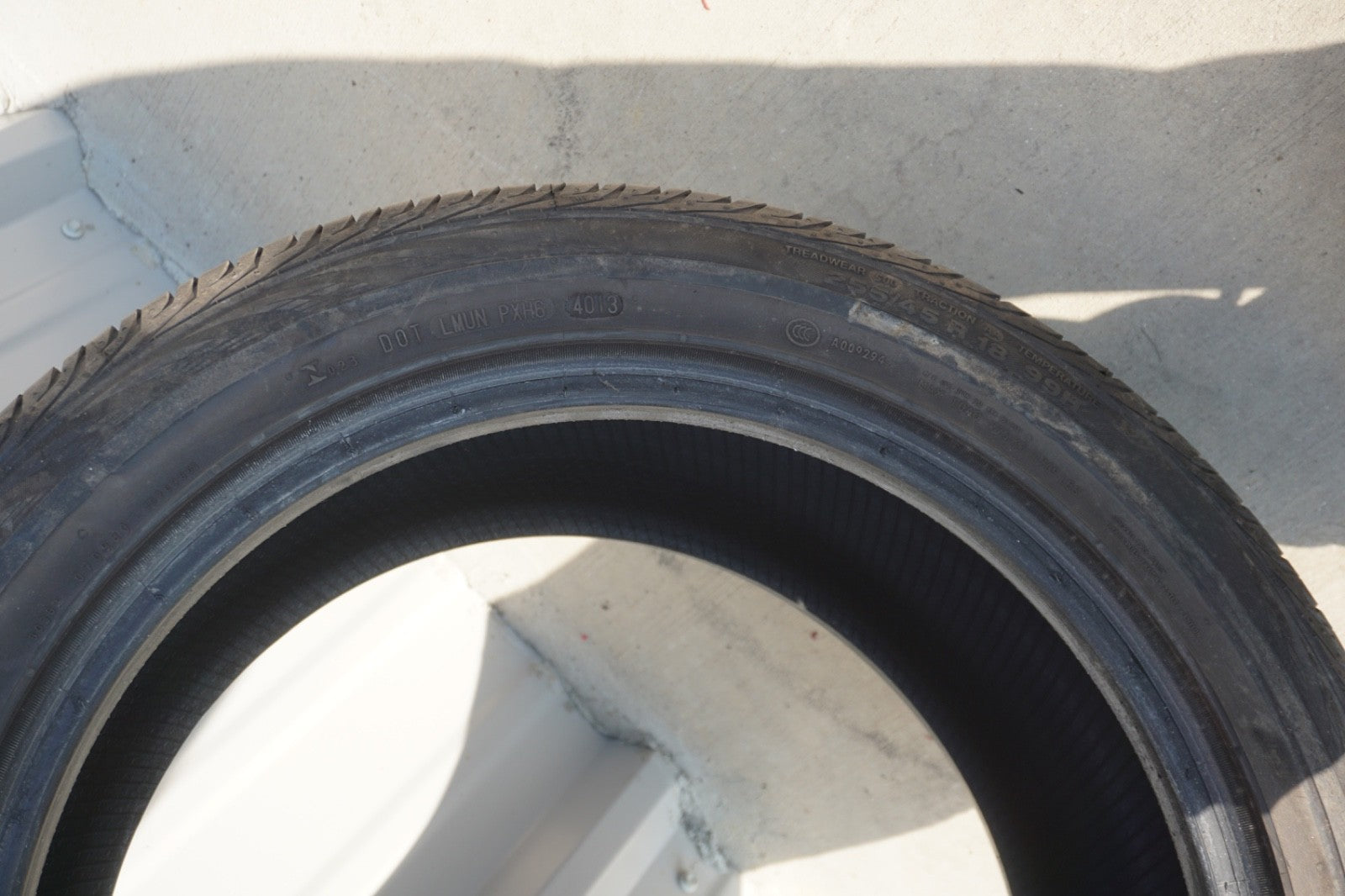 Continental Conti Pro Contact 255/45R18 99H Tire (QTY 1) 6/32