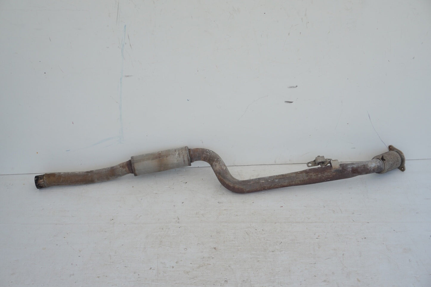 2017-2019 ALFA ROMEO GIULIA 2.0L RWD EXHAUST SYSTEM FRONT RESONATOR PIPE OEM
