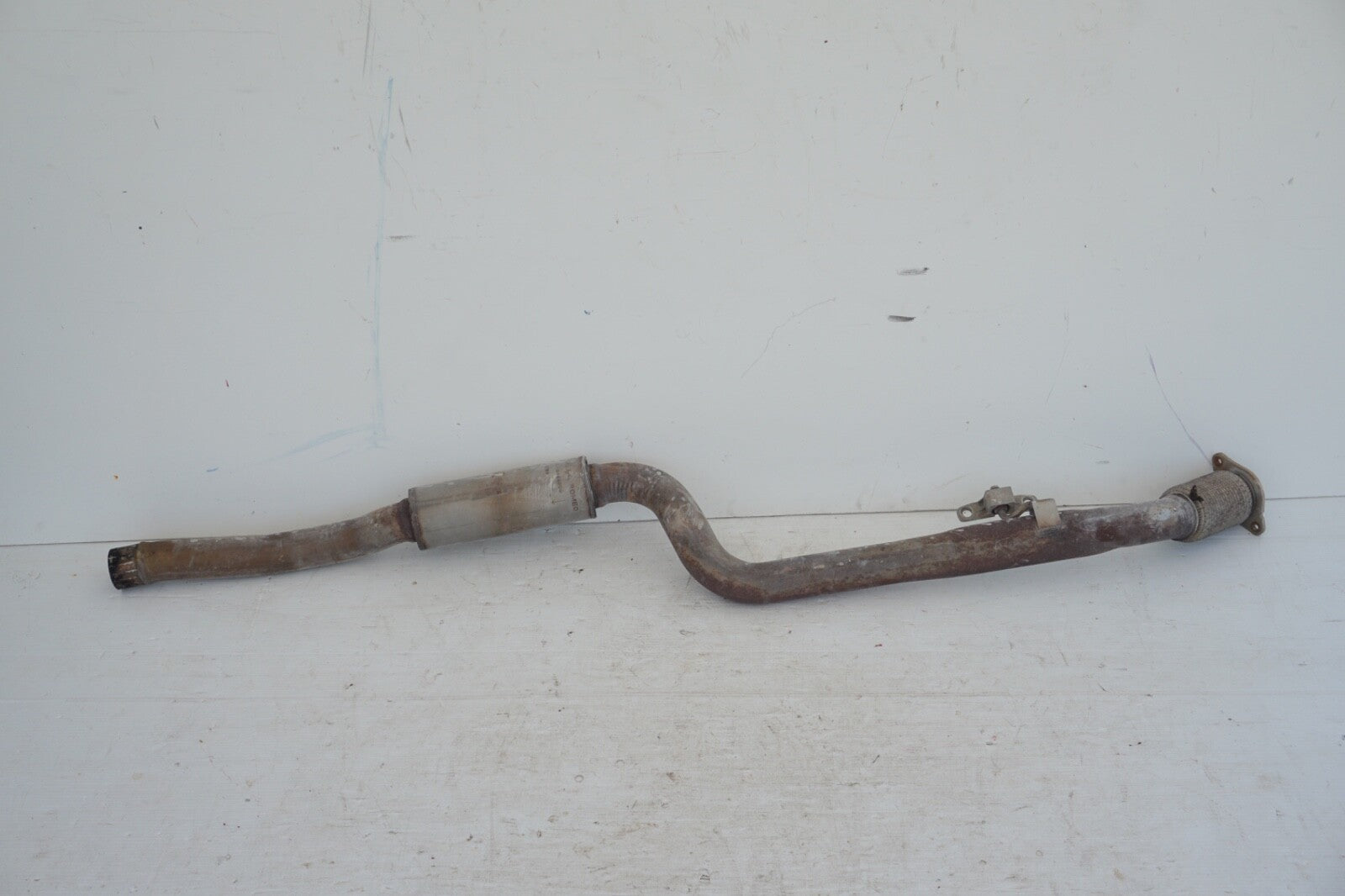 2017-2019 ALFA ROMEO GIULIA 2.0L RWD EXHAUST SYSTEM FRONT RESONATOR PIPE OEM