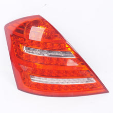 10-13 Mercedes W221 S550 S63 AMG Rear Left Driver Side Taillight Tail Light Lamp