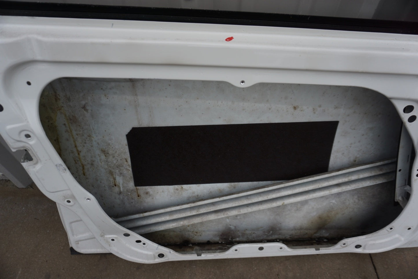 2008 - 2014 Mercedes C300 C250 C350 W204 Front Left Door Shell OEM