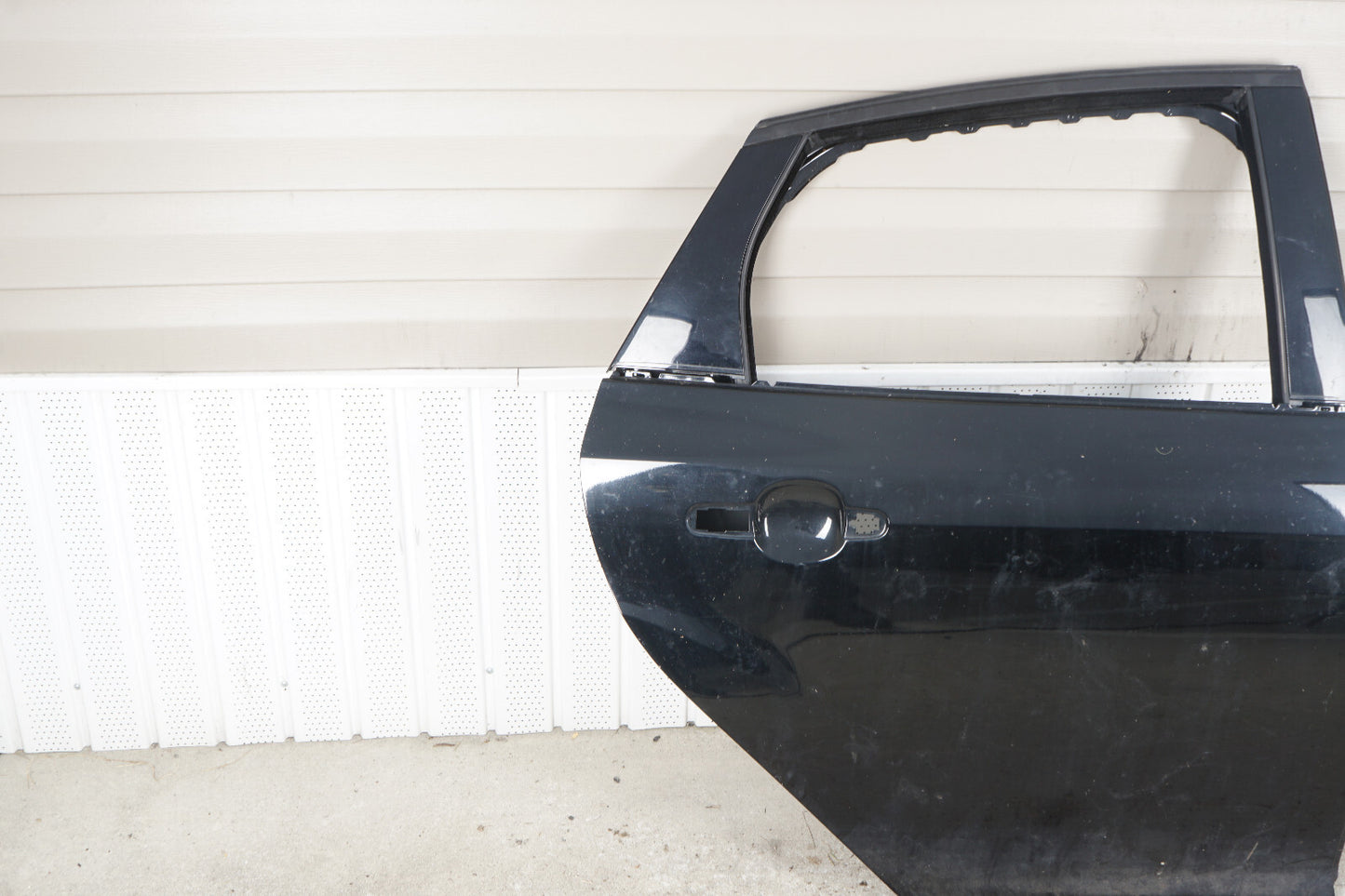 16 17 18 FORD FOCUS REAR RIGHT PASSENGER SIDE DOOR SHELL OEM