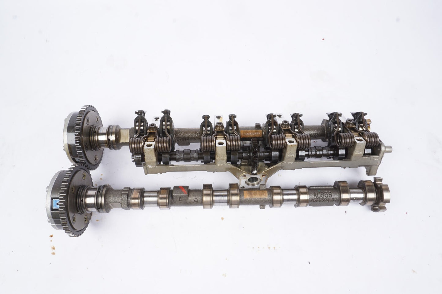 2008 - 2010 Bmw 650i Engine Left Exhaust And Intake Camshaft Set Of 2 OEM
