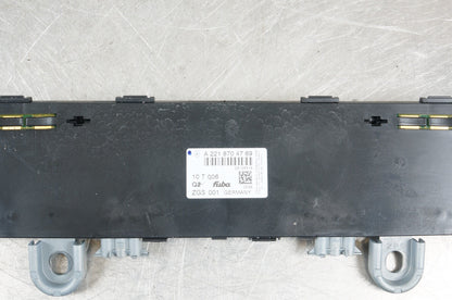 07-13 Mercedes W221 S550 S63 AMG Rear Roof Antenna Amplifier Amp 2218704789 OEM