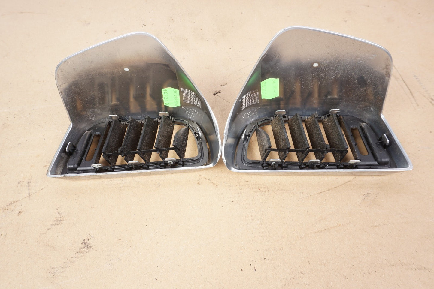 2011 - 2014 Porsche Cayenne Dash Ac Heater Air Vent Left & Right OEM