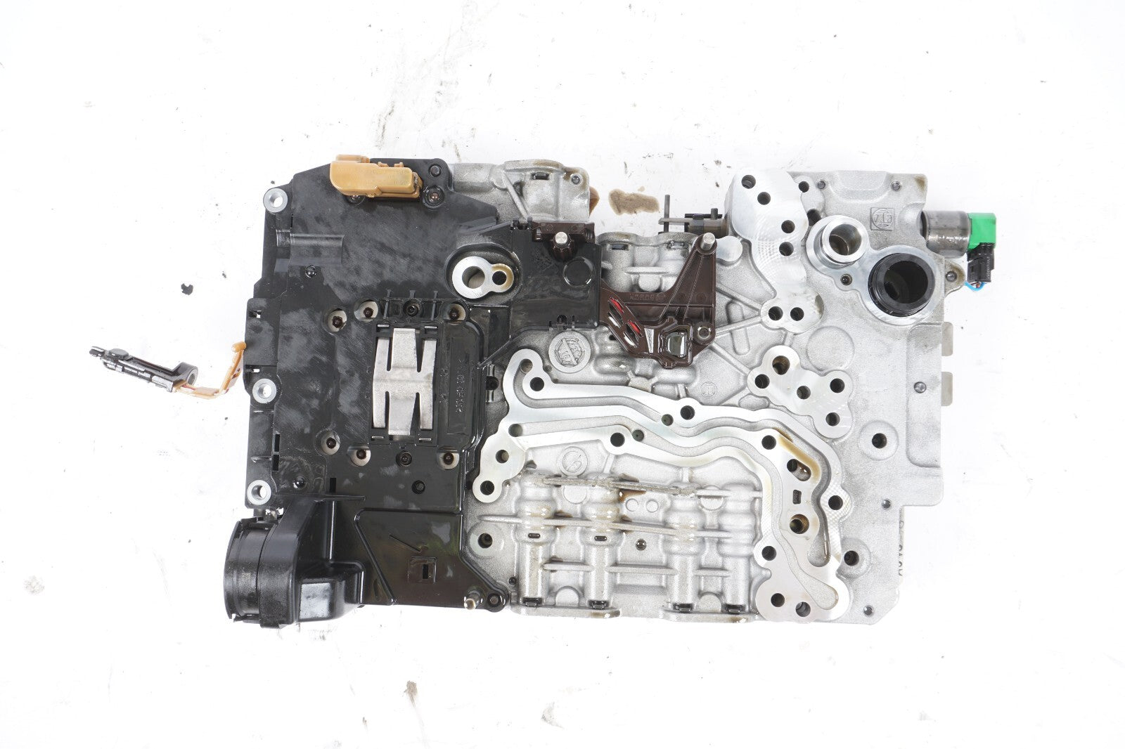 2011-2013 BMW 550I GT F07 AT TRANSMISSION VALVE BODY 0260550046 OEM
