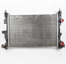 2018 - 2021 Jeep Renegade 2.4l Engine Cooling Radiator OEM