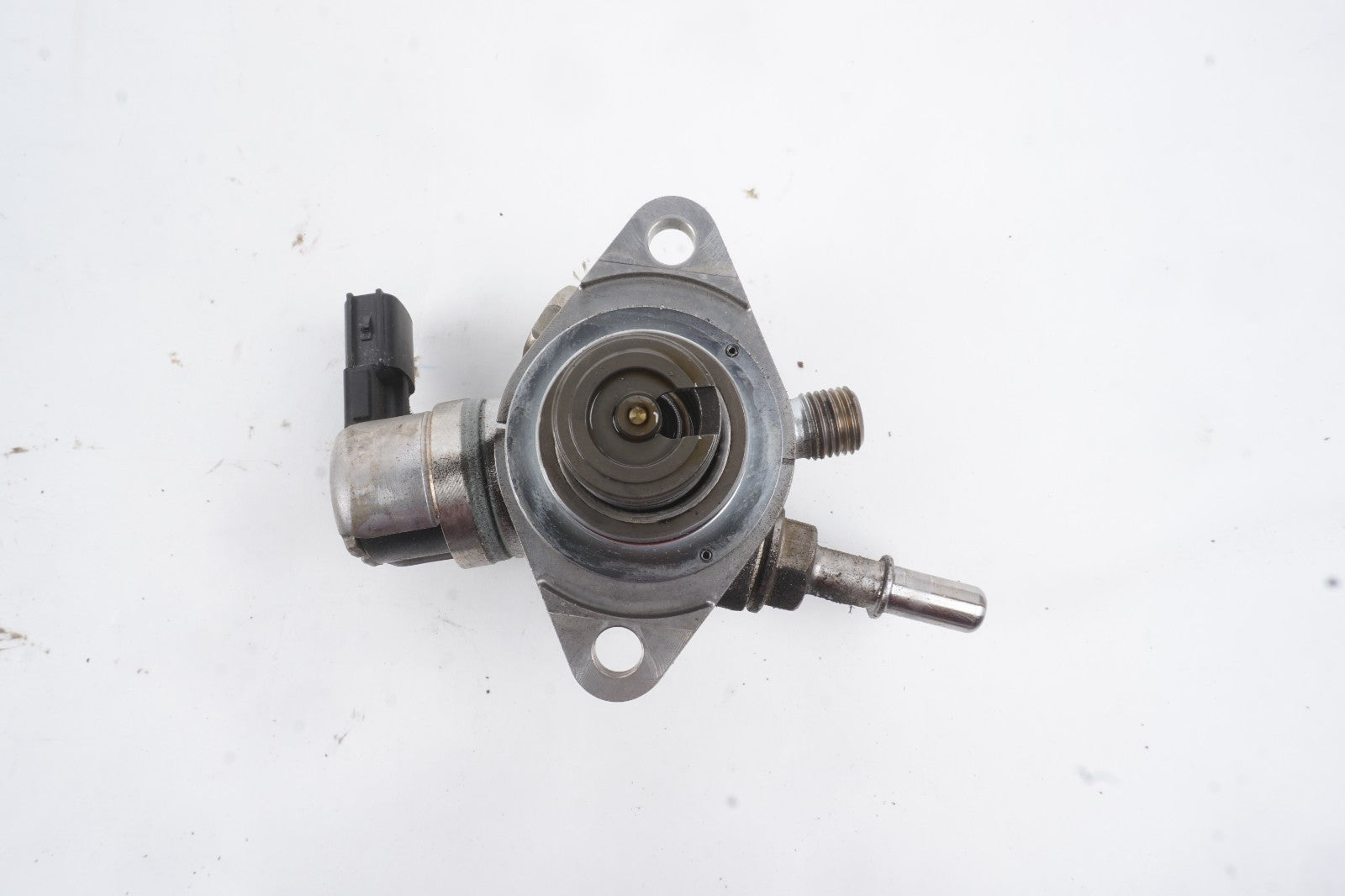 2012-2018 Ford Focus 2.0L High Pressure Fuel Pump OEM