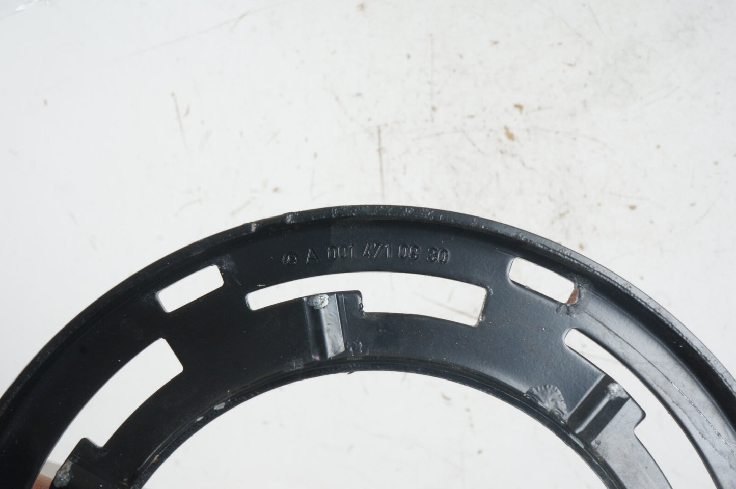 Mercedes Benz Pump Retaining Ring A0014710930 A0014710930 Pair