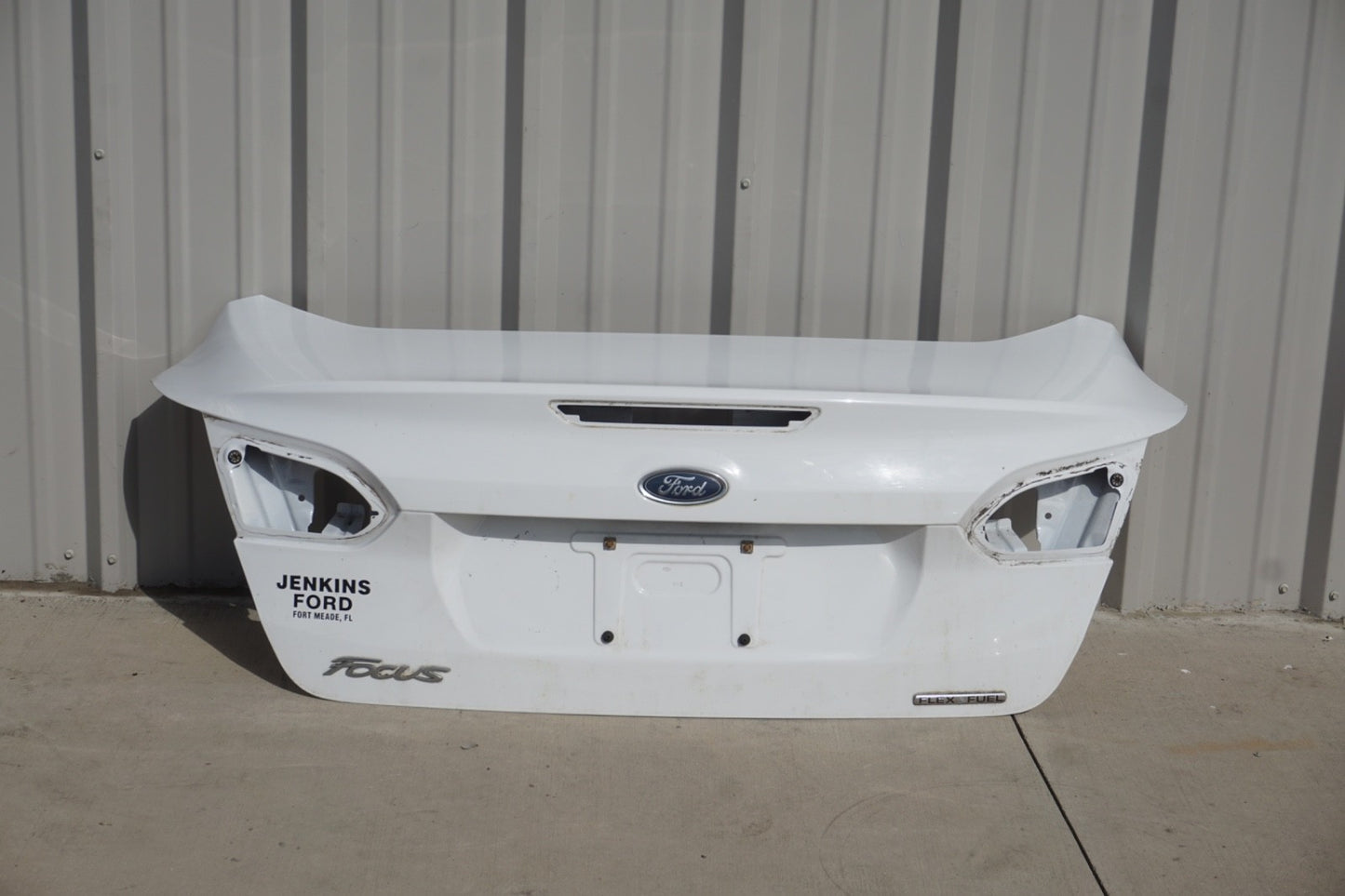 2012 - 2018 Ford Focus Se Sedan Trunk Lid