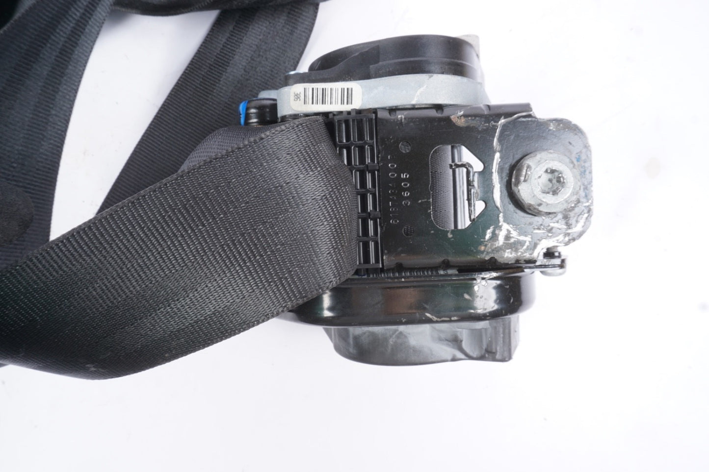 2012 - 2019 Fiat 500 Front Right Seat Belt OEM Black