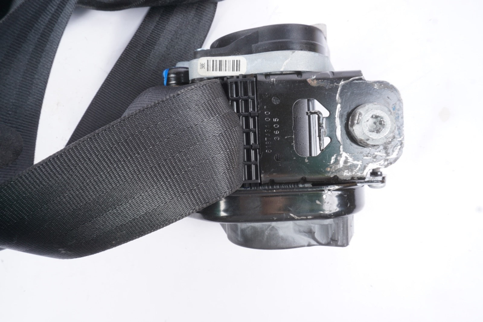 2012 - 2019 Fiat 500 Front Right Seat Belt OEM Black