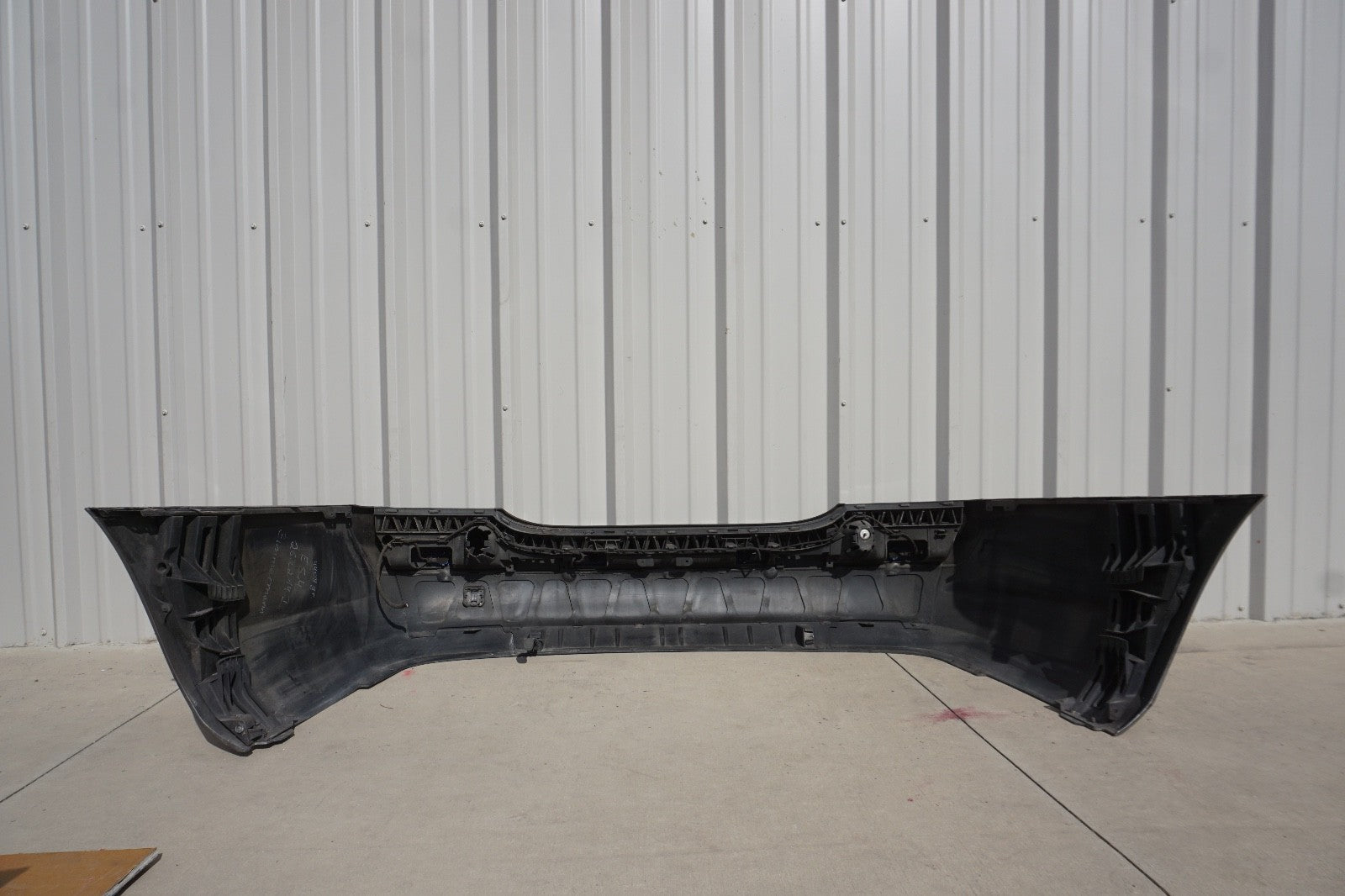 10-13 Mercedes W221 S400 S550 Rear Bumper Cover Assembly GRAY OEM