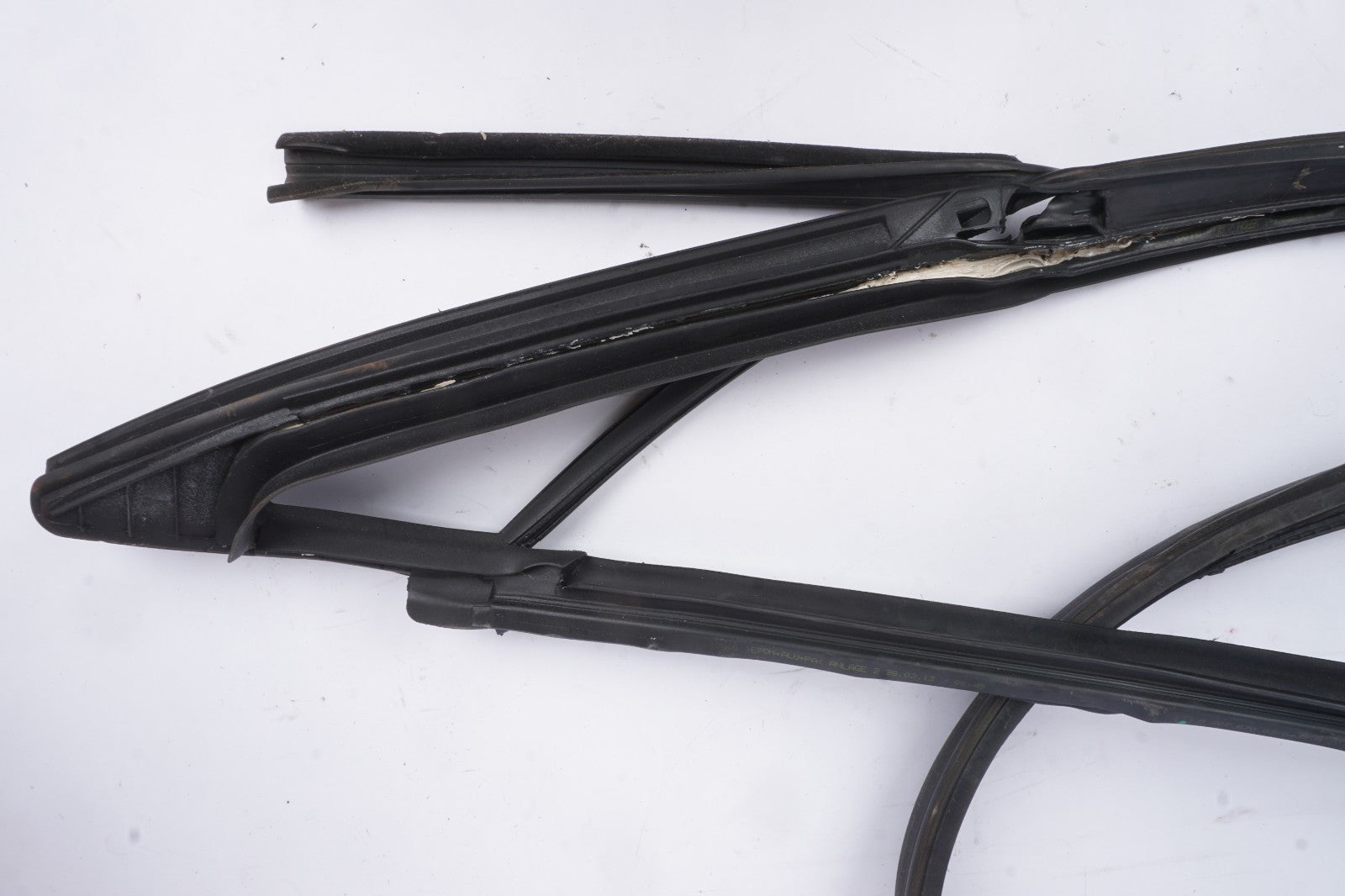 2011 - 2017 Mercedes E350 E400 E550 Right Window Seal OEM