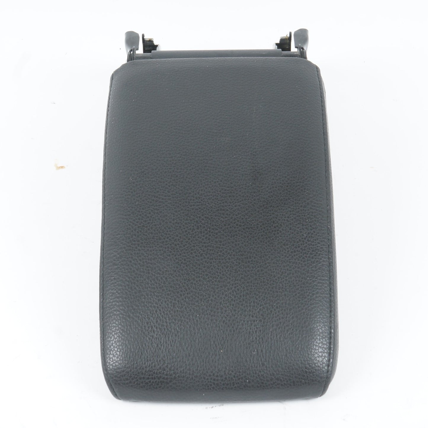 2012 - 2016 VOLKSWAGEN EOS FRONT CENTER CONSOLE ARMREST ARM REST OEM