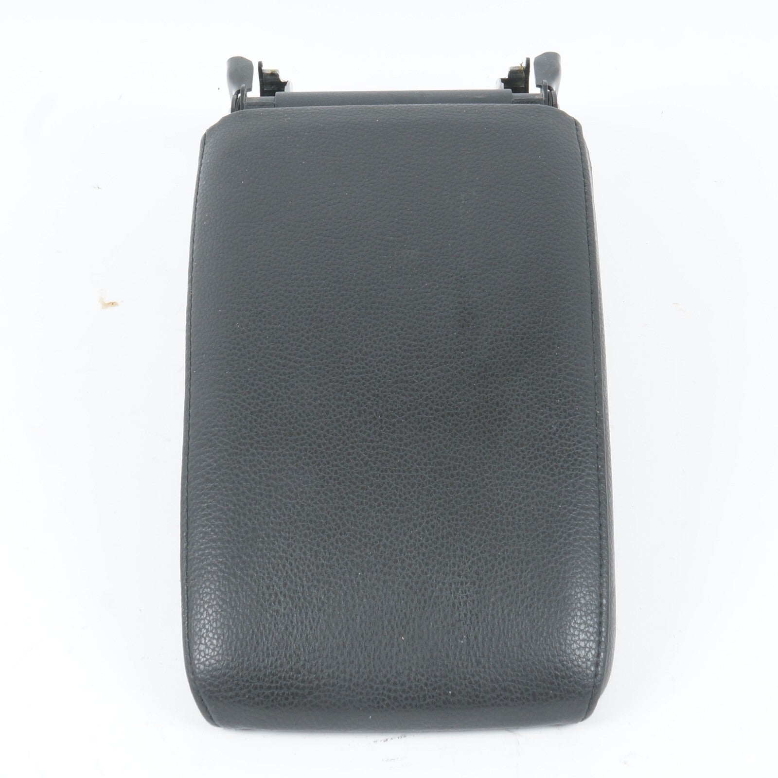 2012 - 2016 VOLKSWAGEN EOS FRONT CENTER CONSOLE ARMREST ARM REST OEM