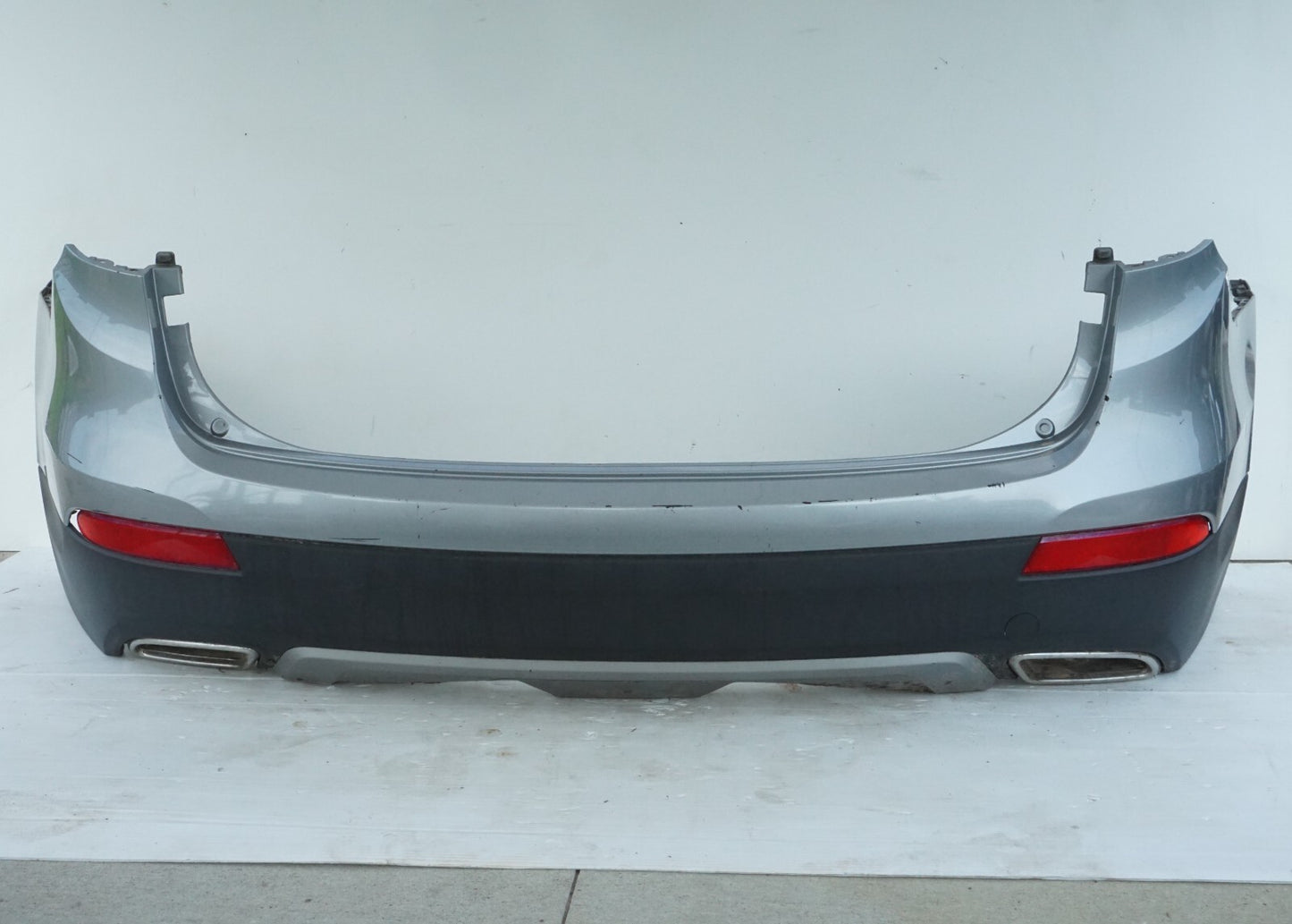 2013-2016 HYUNDAI SANTA FE REAR BUMPER COVER OEM
