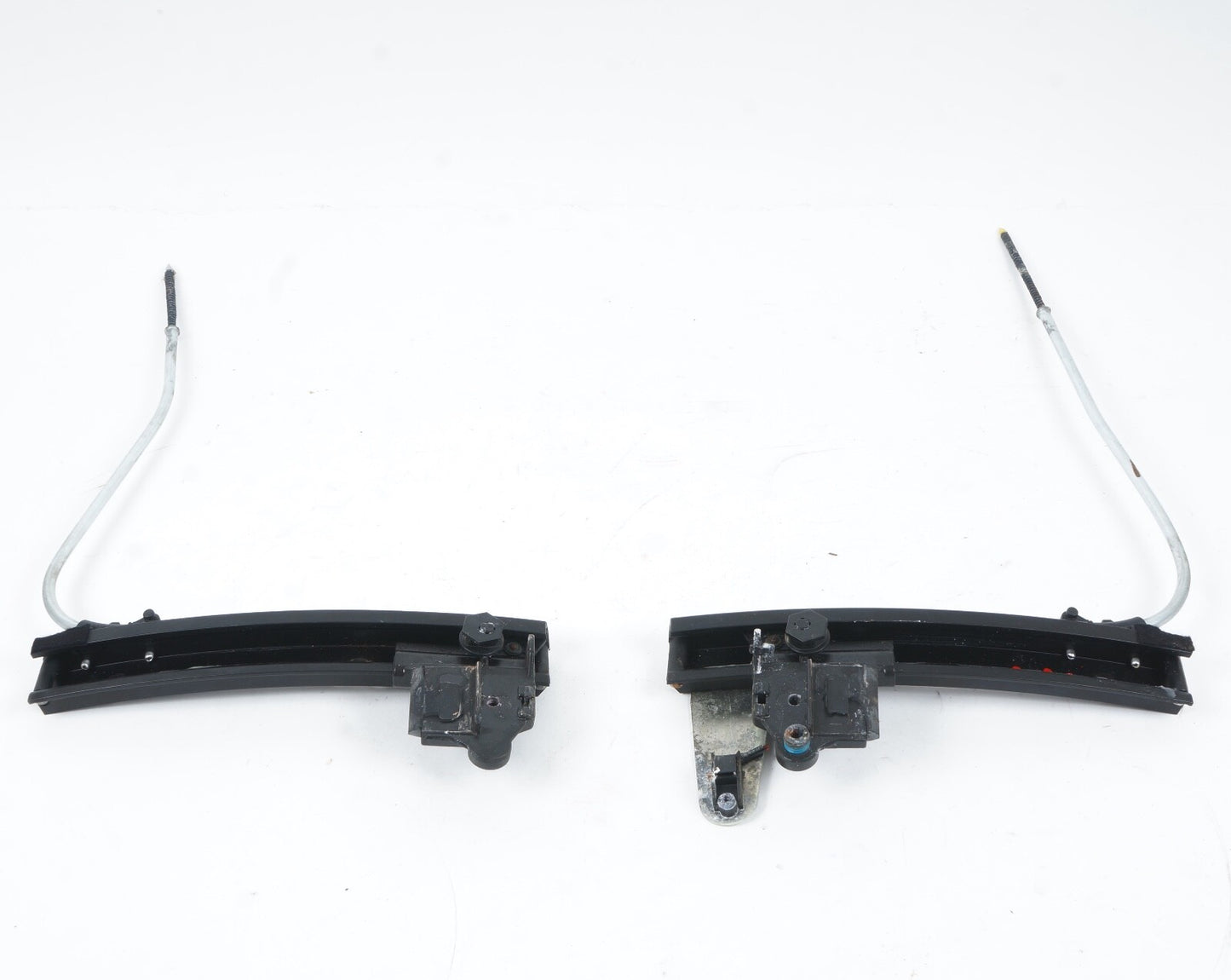 2004-2010 BMW 650i ROOF LOCK MECHANISM LEFT AND RIGHT