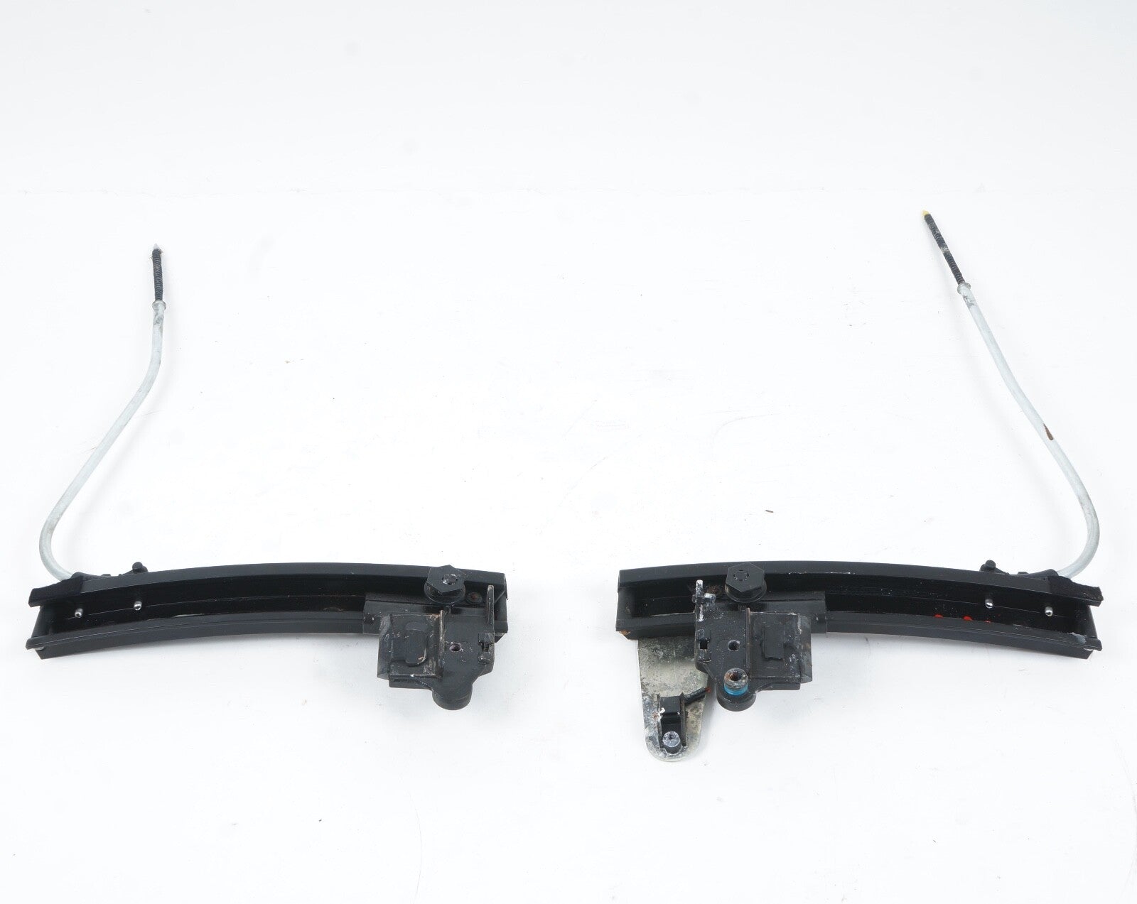 2004-2010 BMW 650i ROOF LOCK MECHANISM LEFT AND RIGHT