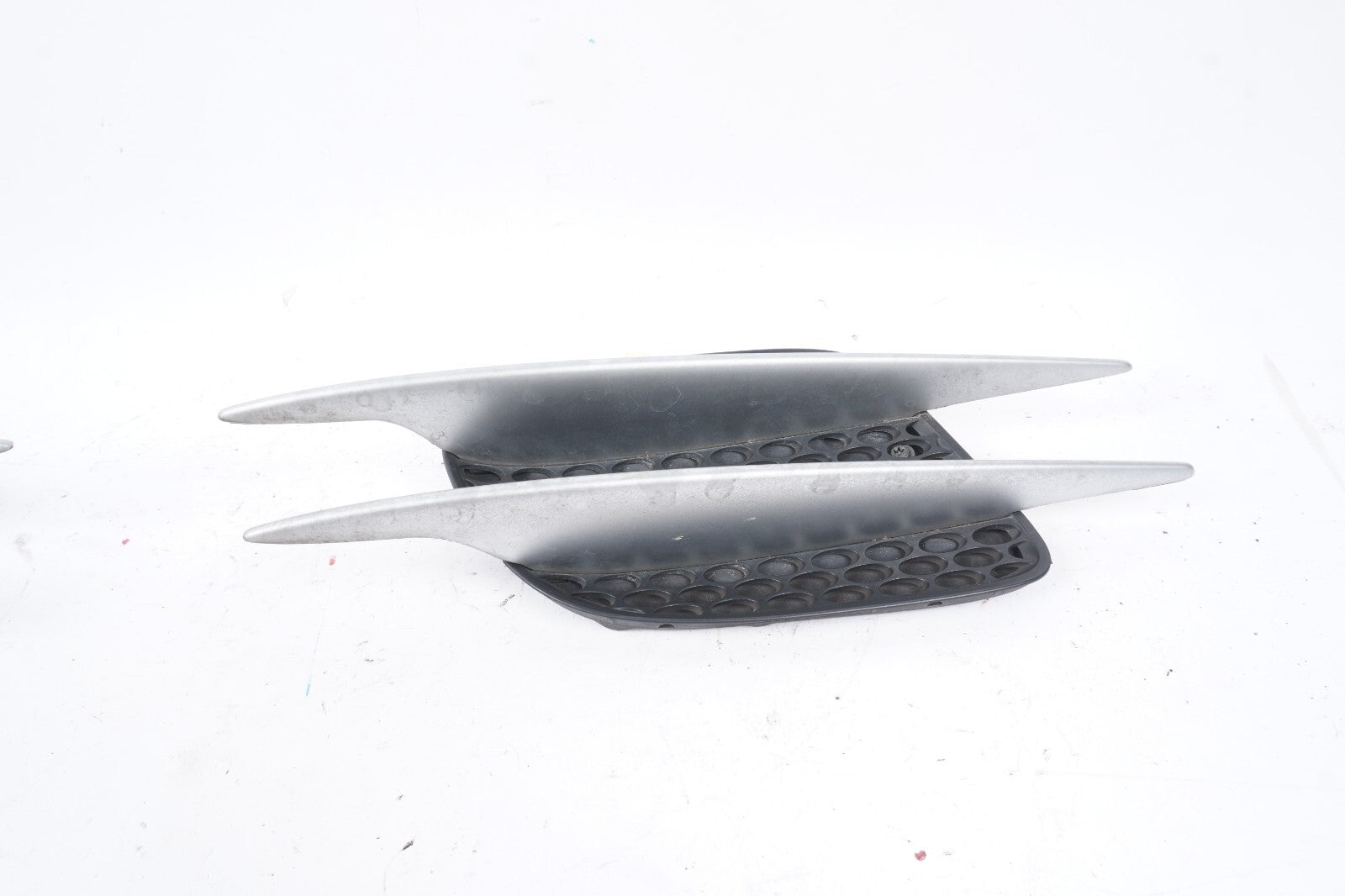 03-08 Mercedes R230 SL500 Fender Grill Grille Vent Left & Right OEM