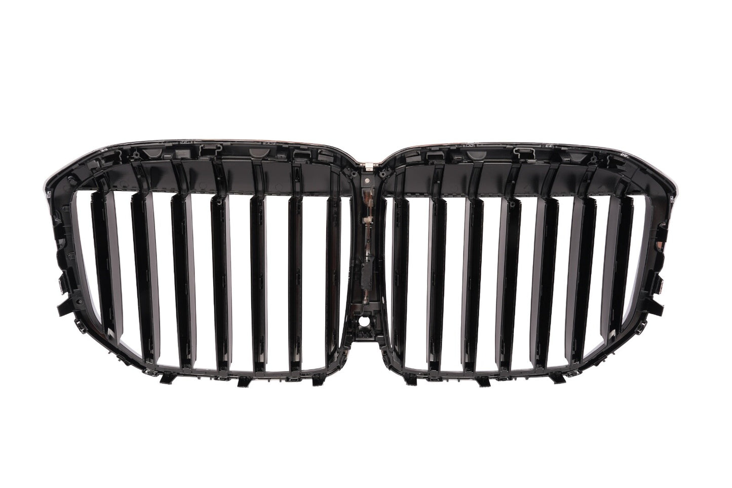 For 2024 BMW G07 X7 LCI Front Kidney Grille Chrome Line