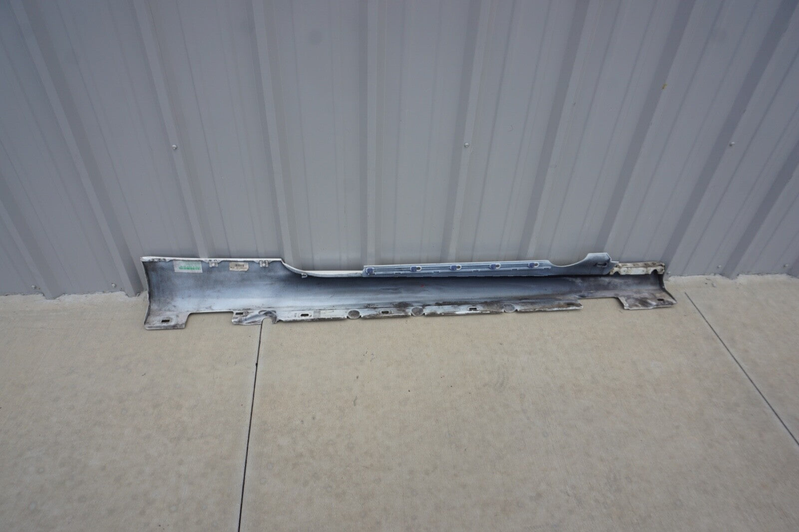 11-17 Mercedes W207 E350 Convertible Left Driver Rocker Panel Skirt Molding OEM