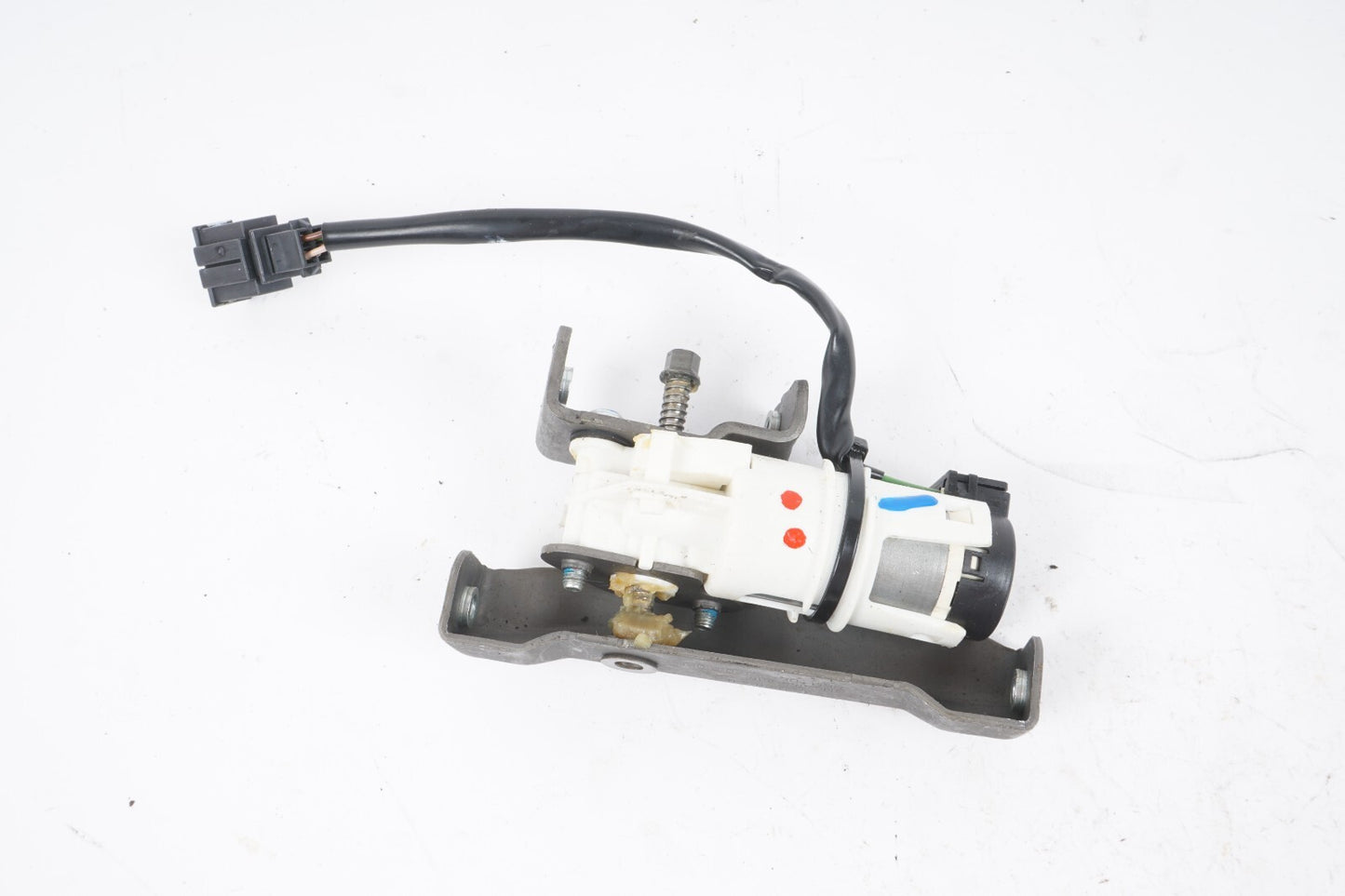 11-17 AUDI A8 A8L S8 FRONT RIGHT PASSENGER SEAT HEADREST UPPER DRIVE MOTOR  OEM