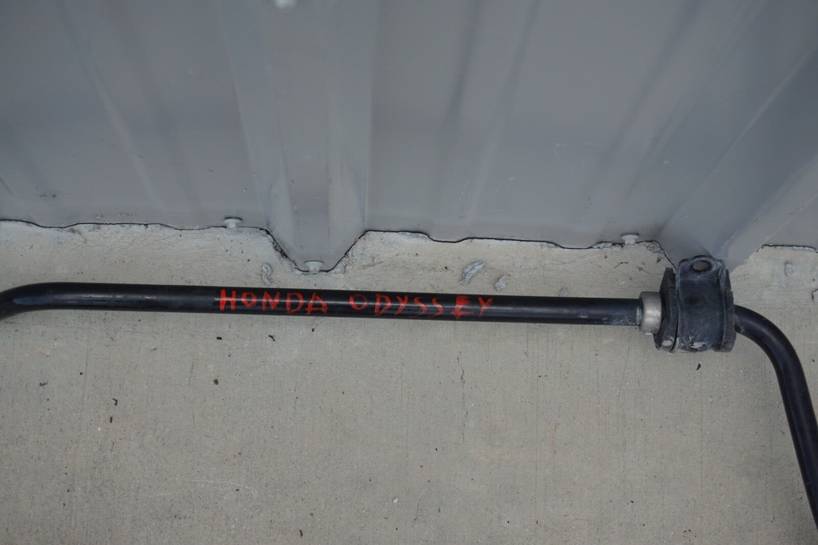 2018 – 2024 Honda Odyssey Rear Stabilizer Sway Anti Roll Bar OEM