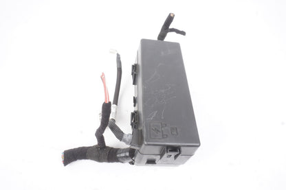 2014 - 2017 Maserati Ghibli Fuse Box Relay Control Junction Module OEM