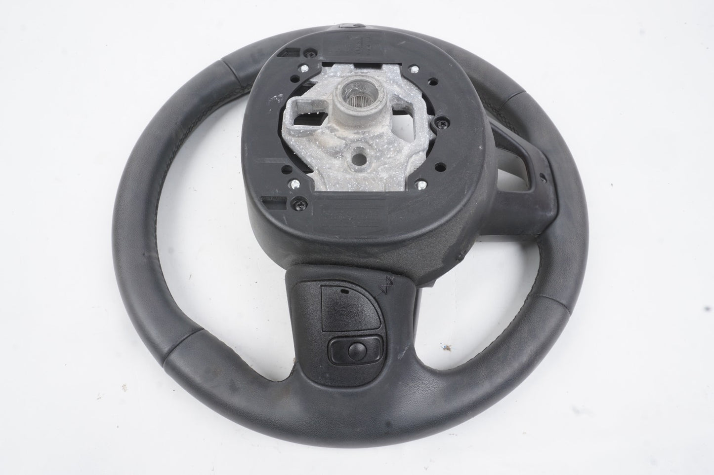 2018-2023 Jeep Renegade Steering Wheel OEM