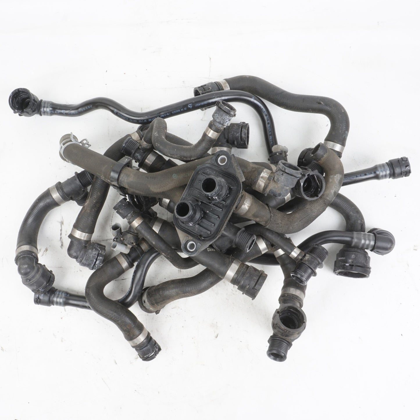 2022 - 2024 MERCEDES EQB350 EQB300 COOLANT COOLING HOSE TUBE PIPE LINE SET
