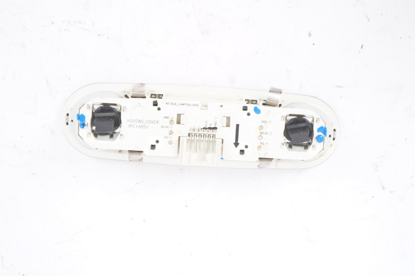 2012-2014 2016-2018 AUDI A7 C7 - REAR DOME Reading Light 4G0947111A
