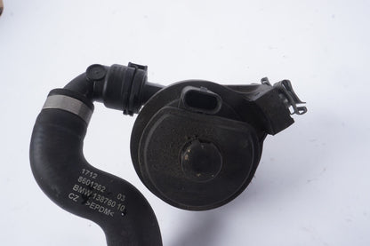 2014-2019 MINI Cooper Auxilary Water Pump Coolant Water Pump Hose 8601262