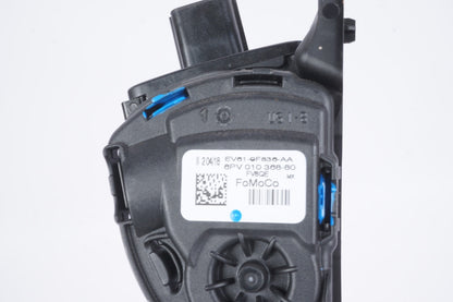 2015 - 2018 FORD FOCUS Front Foot Accelerator Throttle Gas Pedal Assembly