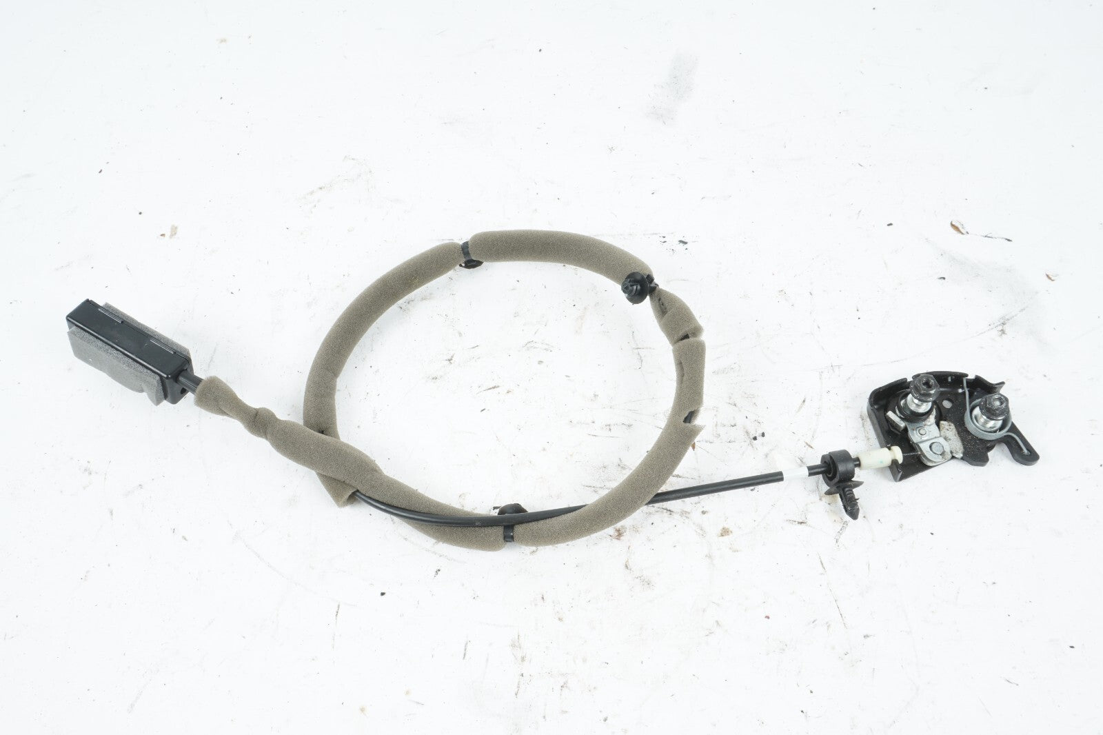 17-20 CHRYSLER PACIFICA REAR LEFT SLIDE DOOR LOCK LATCH ACTUATOR OEM