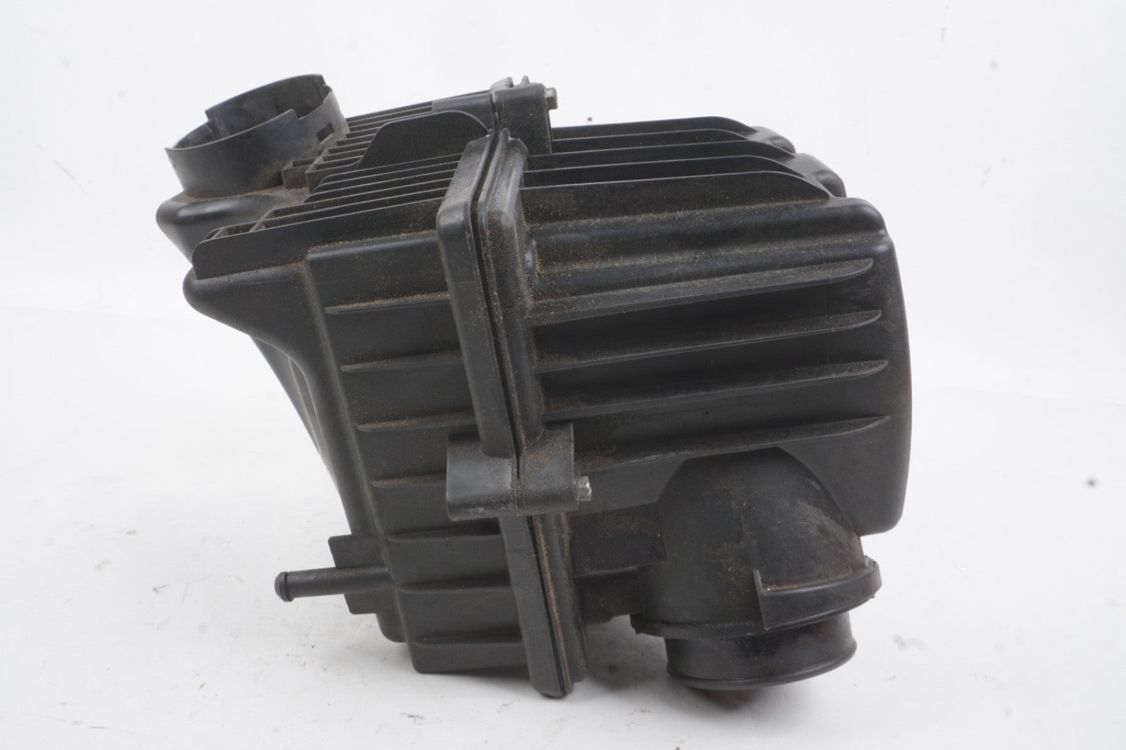 2018 - 2019 Jeep Compass Air Cleaner Box Assembly OEM
