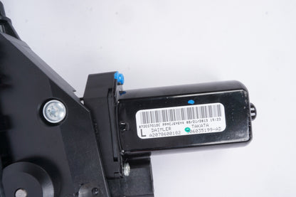 10-17 Mercedes W207 E350 E550 Coupe Front Left Driver Seat Belt Feeder Motor OEM