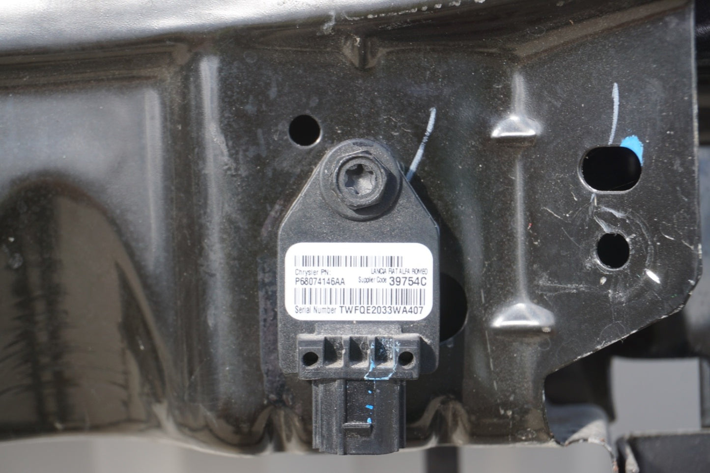 2012 - 2017 FIAT 500 500C POP 2 DOOR RADIATOR SUPPORT