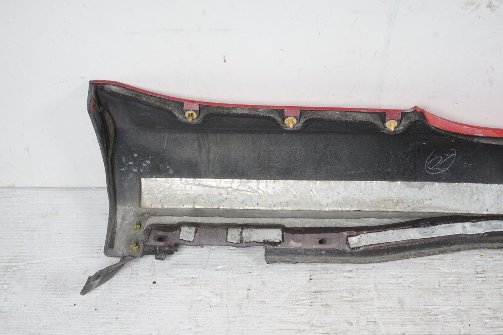 2002 - 2010 LEXUS SC430 Z40 CONVERTIBLE LEFT SIDE SKIRT ROCKER PANEL