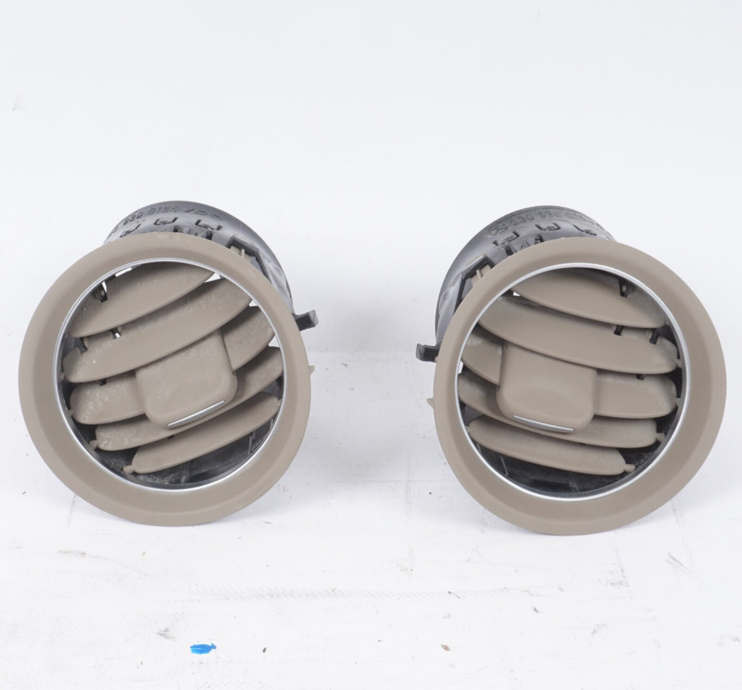 03-12 Mercedes R230 SL500 SL550 Front Side Dash Air A/C Vent Set of 2 Pc OEM