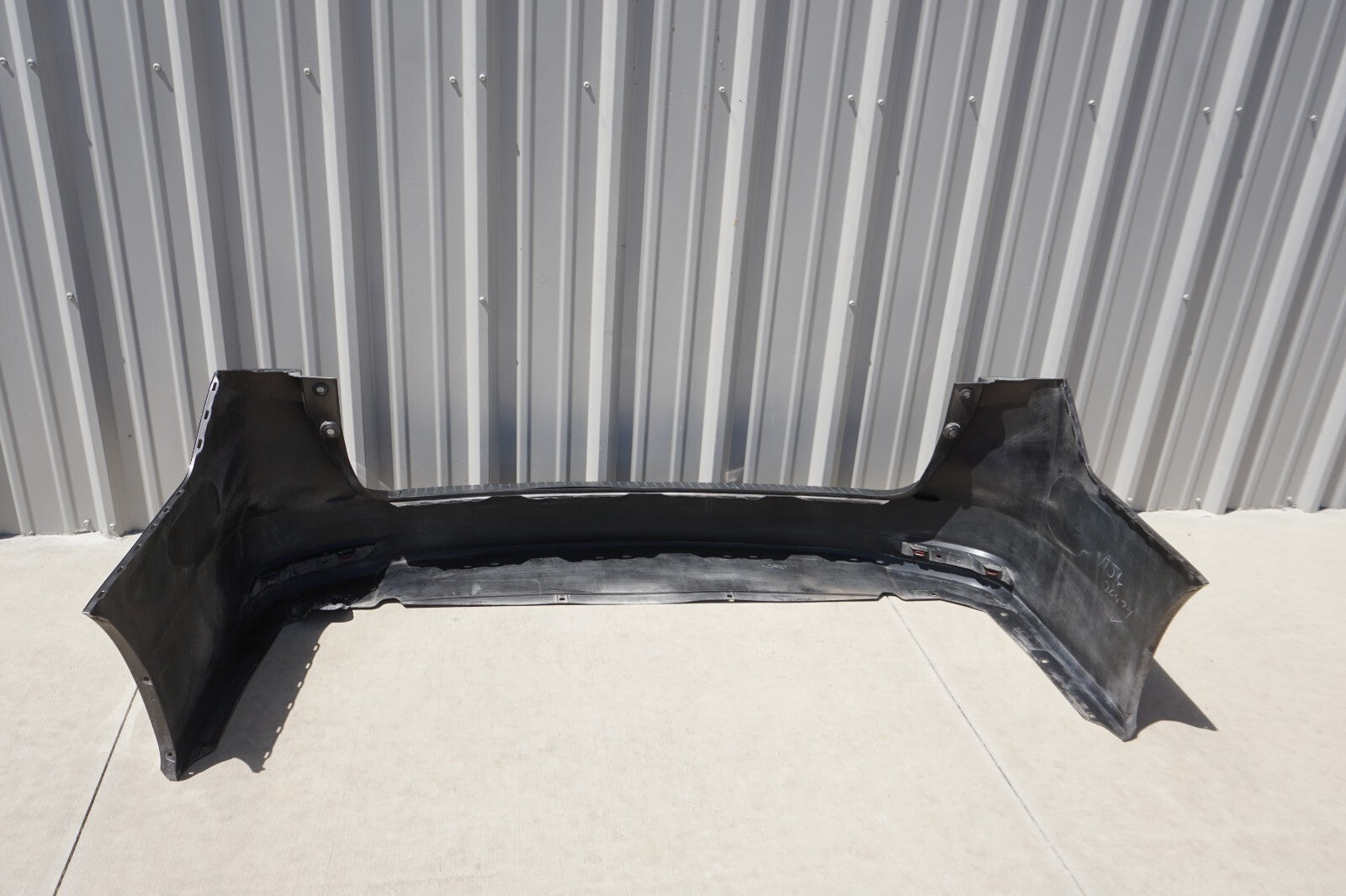 18 - 23 Honda Odyssey Rear Bumper Cover OEM