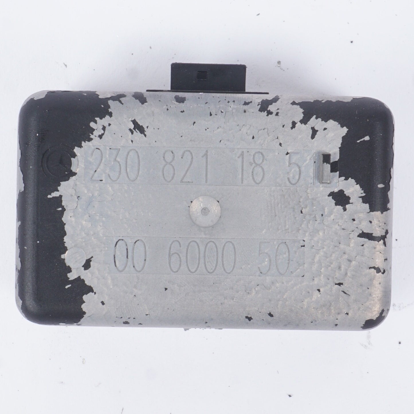 03-04 Mercedes SL500 SL55 AMG R230 Front Windshield Rain Sensor 2308211851 Oem