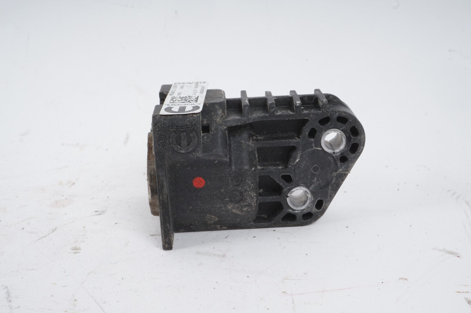 17 - 24 Alfa Romeo Giulia 2.0 RADIATOR CORE BRACKET SUPPORT LEFT DRIVER SIDE OEM