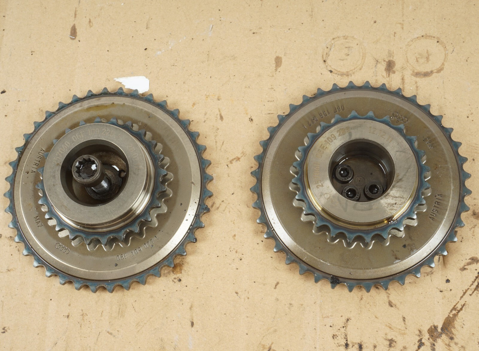 2012 - 2015 AUDI A7 3.0L ENGINE TIMING SPROCKET GEAR SET OF 2 OEM
