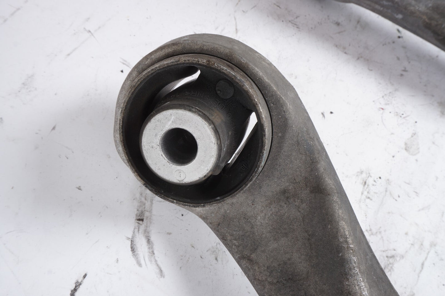 13 - 18 BMW 650i F06 RWD Front Left Driver Side Control Arm 2Pcs OEM