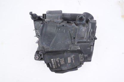 2016 - 2019 BMW X1 X2 2.0L ENGINE AIR CLEANER INTAKE W/ FILTER HOUSING BOX OEM