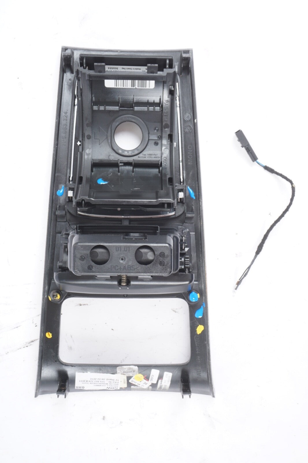 2011-2018 PORSCHE CAYENNE OEM CENTER CONSOLE SHIFTER TRIM 7P5863419 7P5863324