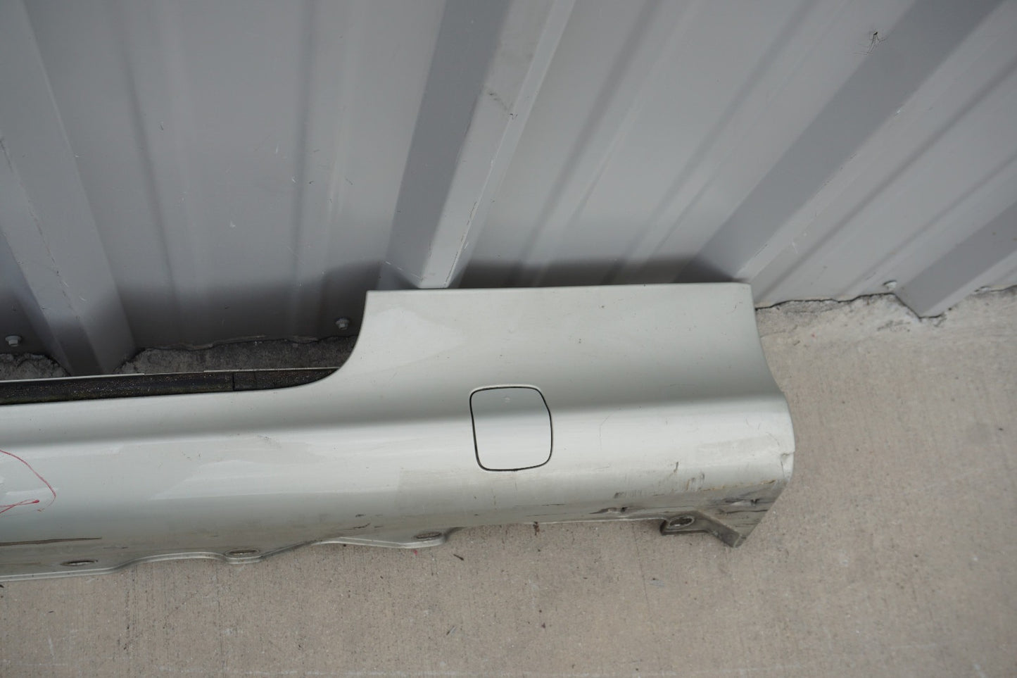 2003 - 2008 Mercedes Sl500 Rear Right Side Rocker Panel Skirt Molding OEM