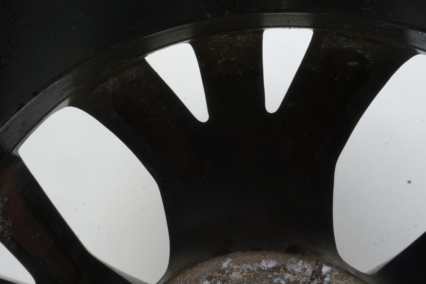2016 - 2018 MITSUBISHI OUTLANDER ALUMINIUM WHEEL RIM  ALLOY J18X7J OEM