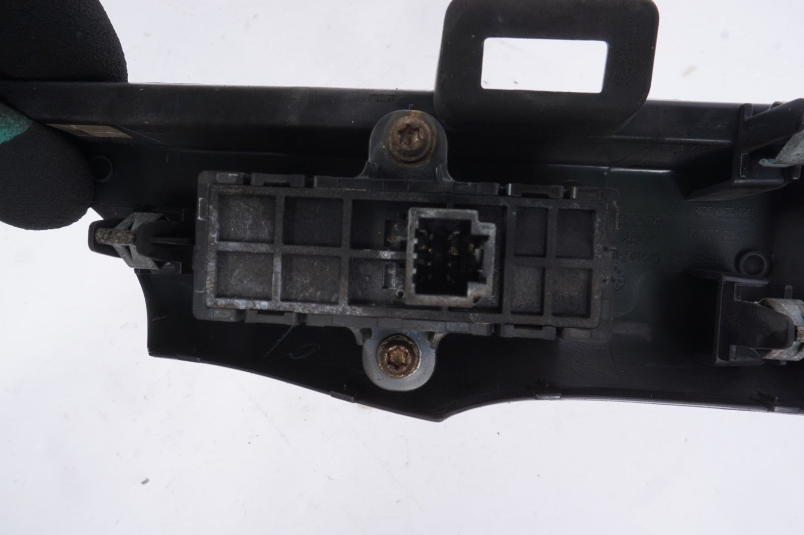 2017 - 2024 NISSAN TITAN DASH LEFT TRIM COVER W/ DIMMER SWITCH OEM 68221EZ00A